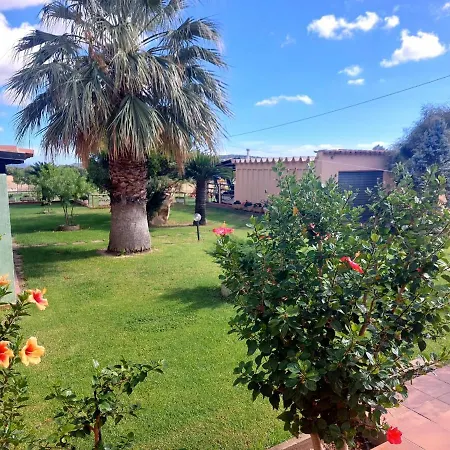 Semesterbostad Apt 2 Tenuta Le Palme *