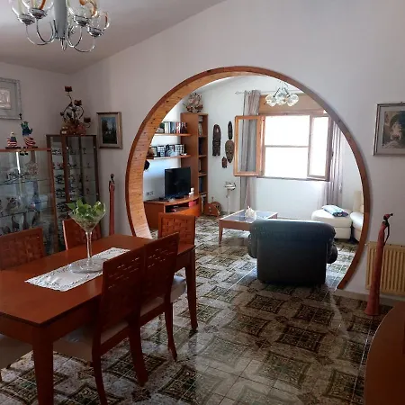 Apt 2 Tenuta Le Palme Semesterbostad *