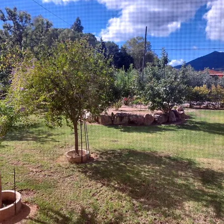 Apt 2 Tenuta Le Palme Semesterbostad Castiadas